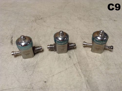 Swagelok SS-HFD3B-VCR4-P30 High Flow Preset Pressure UHP Gas Regulator-Lot of 3