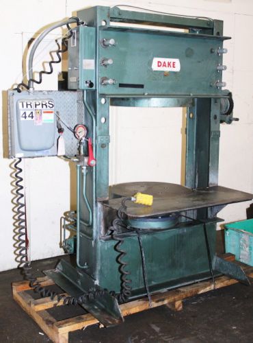 150TN TONS Dake 33-561 TIRE PRESS, Complete with Pressing Rings