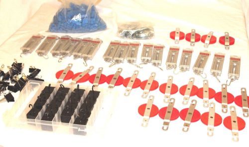 16 Delta Spring Scales 16 Pulleys 4 Double Pulleys 18 Heavy Weights Gram Blocks