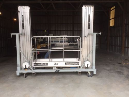 Jlg amd-36 power scaffolding 750 lb. capacity 3 man lift for sale