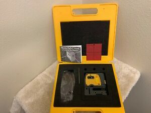 TOOLZ ROBOVECTOR LASER LEVEL AND PLUMB SIGHT