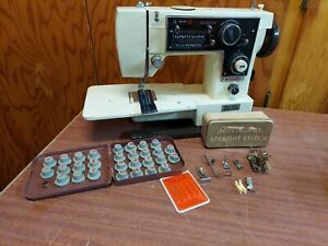 Heavy Duty  Leather Upholstery Denim Vinyl Sewing Machine Serviced
