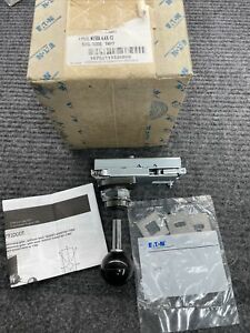 EATON CUTLER HAMMER 10250T451 2 3 4 Position Joystick Operator Momentary W/Gates
