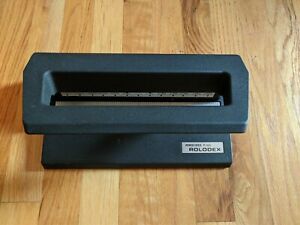 Rolodex Heavy Duty 3-Hole Paper Punch Model P-500 | Made in USA