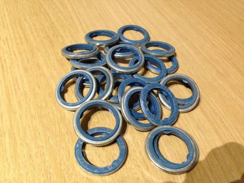 Thomas &amp; betts (t&amp;b) gasket, stainless steel &amp; rubber, 1/2 inch. lot of 25 for sale