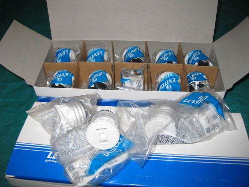 Light socket  outlet .good for ,99. stores 33.000 in stock very good bargain,, for sale
