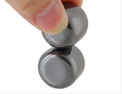 2 Magnetic Hematite Singing Magnets Toys