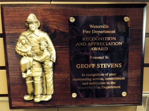 CUSTOM ENGRAVED FIRE DEPARTMENT AWARD PLAQUE WITH FIREMAN CASTING