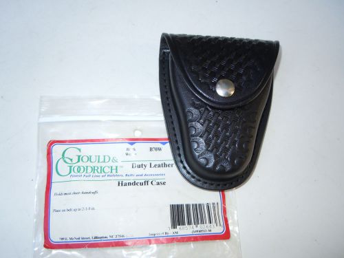 Gould &amp; Goodrich Leather Handcuff Case Fits most Chain Handcuff B70W New