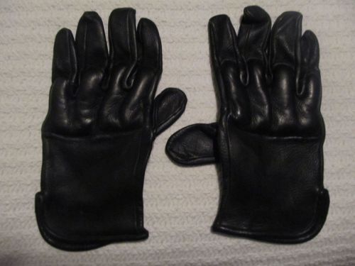 Real sap gloves.  Size medium to small more on the small end of ther scale