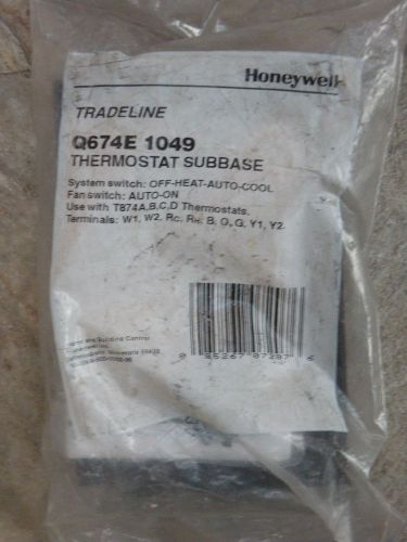 Q674E 1049 Thermostat Subbase