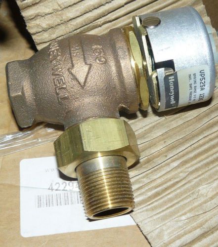 New in box honeywell vp525a 1226 5 radiator valve pneumatic single seat no for sale