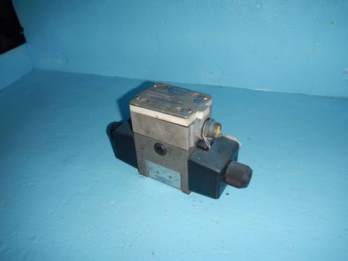 Continental vs12m-3agb5h60l d05 hydraulic directional valve for sale