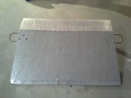 Used 4x3 aluminum 3,600 lb pallet jack loading dock plate for sale