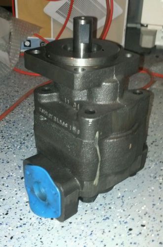 Hydraulic Gear Pump Equal to Parker P330