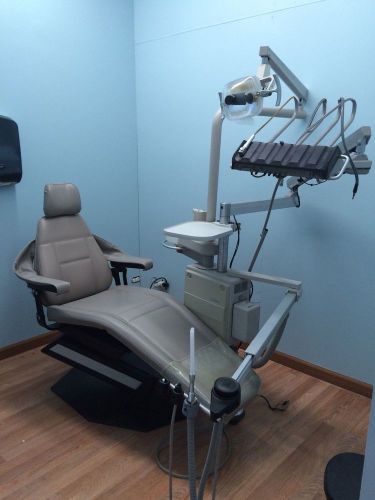 Adec operatory package (6300 light + 1005 chair + 2080 excellence unit) for sale