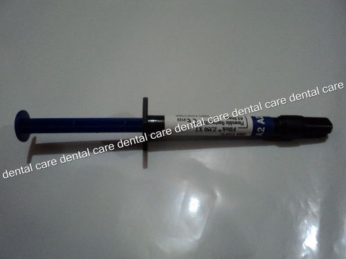 Filtek Z350XT Supreme Flowable Dental Composite Syringe Shade A2