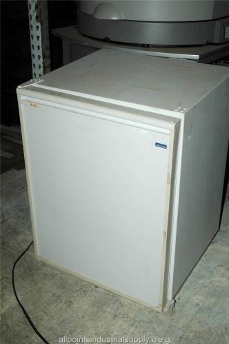 ULine U-Line Under Counter Laboratory Refrigerator 75RWH