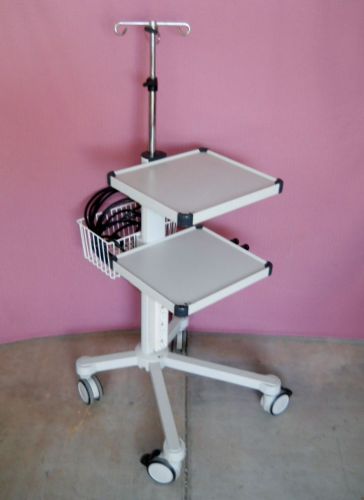 ITD Unverisal Medical Surgical Equipment Monitor Rolling Cart Stand 3 bag Pole