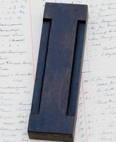 Huge letter &#034;I&#034; -  7.09&#034; letterpress wood printing block vintage woodtype type