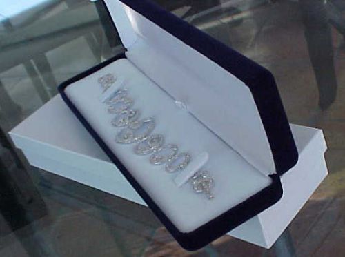 9.25&#034; inch deluxe navy blue velvet bracelet watch jewelry presentation gift box for sale