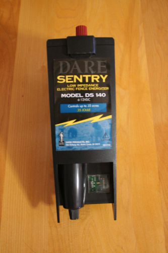 Sentry DS 140 fence energizer