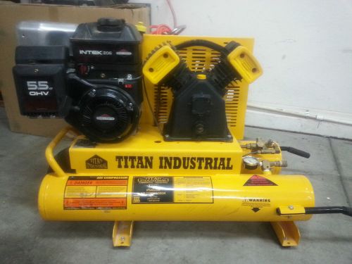 Titan Commercial 5.5 Hp 8 Gallon Industrial Air Compressor