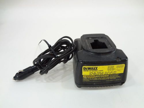 DEWALT DW9109 7.2-Volt to 18-Volt Pod-Style Vehicle Plug-In 1-Hour Battery Charg