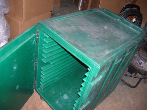 Cambro 1826Ltc Insulated Food tray Transport Cart Cabinet Carrier Container gren