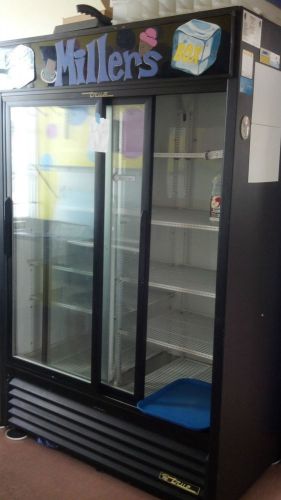 Glass Door Refrigerators - Restaurant - Deli - Business - Double Door