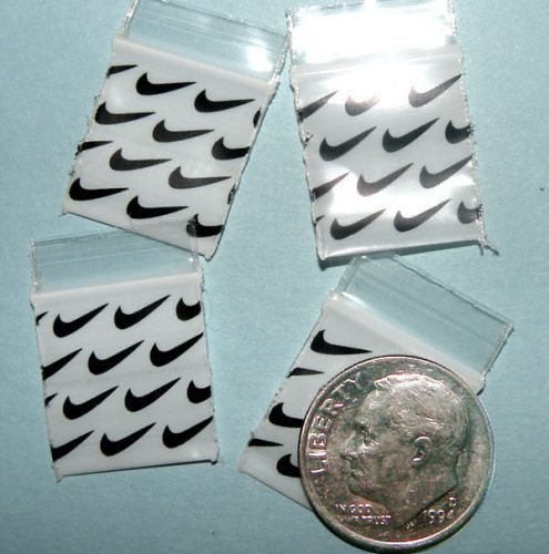 100 Baggies SWOOSH design 0.63 X 0.63 inch Apple mini ziplock bags 5858