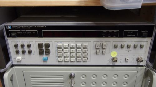 HP Agilent 3325A Synthesizer Function Generator Excellent condition