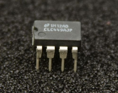 CLC449AJP 1.1GHz Ultra-Wideband Monolithic Op Amp