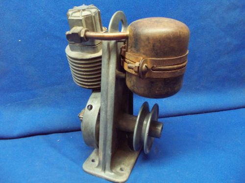 Vintage Small Air Compressor HIT MISS 1935
