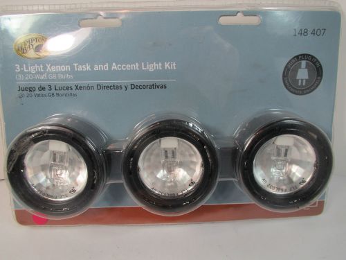 Three Hampton Bay Xenon Puck Cabinet Task Light Kit 3 G8 Bulbs Accent Lighting