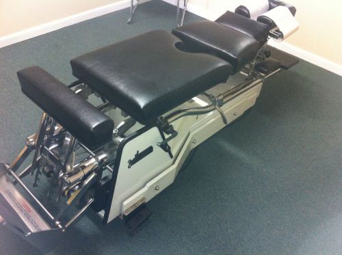 Zenith 260 vert-lift chiropractic adjusting table-back specialist hylo for sale