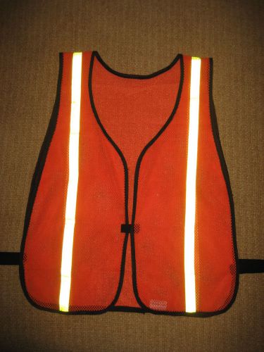 Safety Flag Co   orange safety vest  size M/L