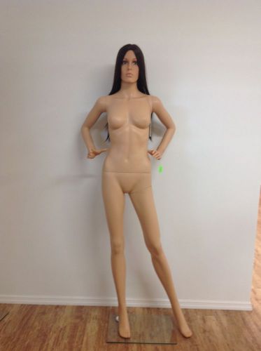 Mannequins - SF16- Plastic Reaslistic Female