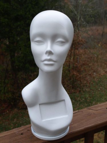 FEMALE &#034;EGGHEAD&#034; MANNEQUIN HEAD wig hat display WHITE *REVOLVING ROTATING BASE!*