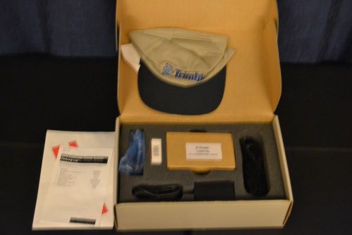 Trimble pathfinder pocket gps receiver 44310-00-eng charger new. new, new for sale