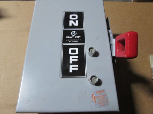 GE TH3321J HEAVY DUTY SAFETY SWITCH 30 AMP 240 VOLT FUSIBLE DISCONNECT