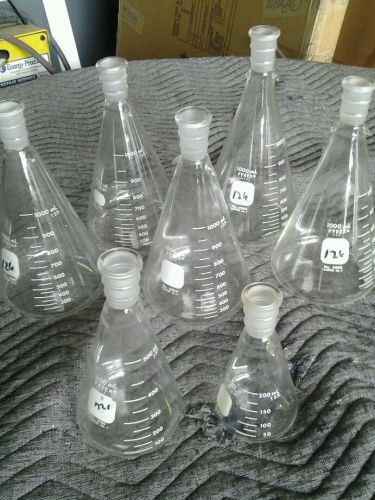 Lot of 7 Pyrex Erlenmeyer flasks 4980