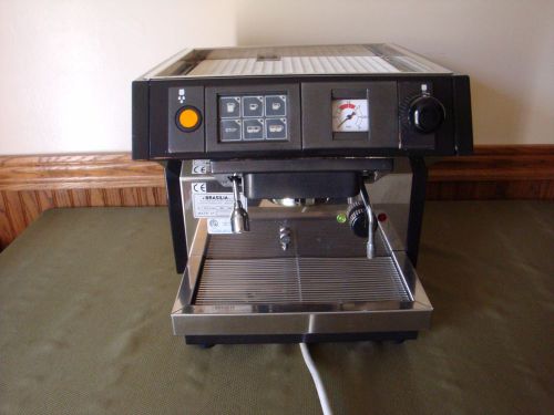 Brasilia one group commercial espresso machine. 1400 w / excellent condition for sale