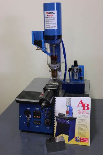 AB-200 Injection Molder