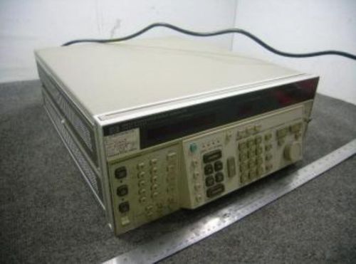 Hewlett Packard Model 8662A Signal Generator, 48 hertz minimum and 66 Hz