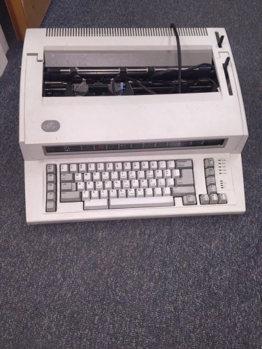 Ibm Personal Wheelwriter For Parts Or Repair
