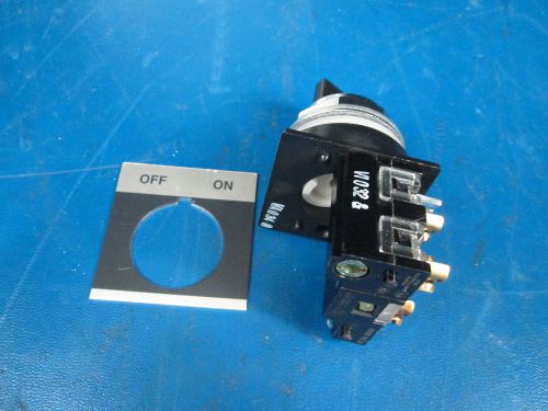 GE General Electric Heavy Duty Off On Selector Switch Hot Buttons CR104P