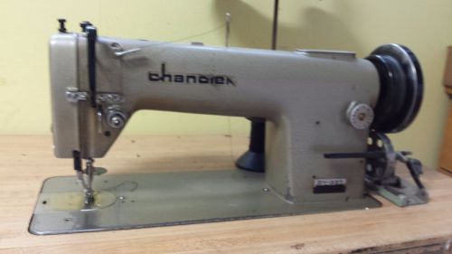 CHANDLER DY-337 COMMERCIAL SEWING MACHINE c/w STAND