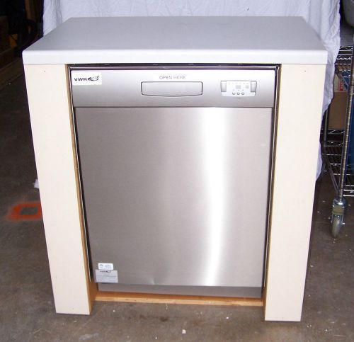 Vwr 82020-922 under counter laboratory glassware washer 120 vac excellent cond for sale