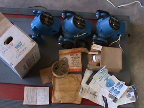 3 !, GRUNDFOS maintenence free circulator pumps and thermostat with base